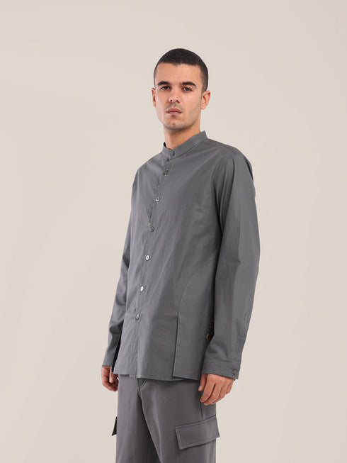 Cotton button-down shirt with long sleeves
